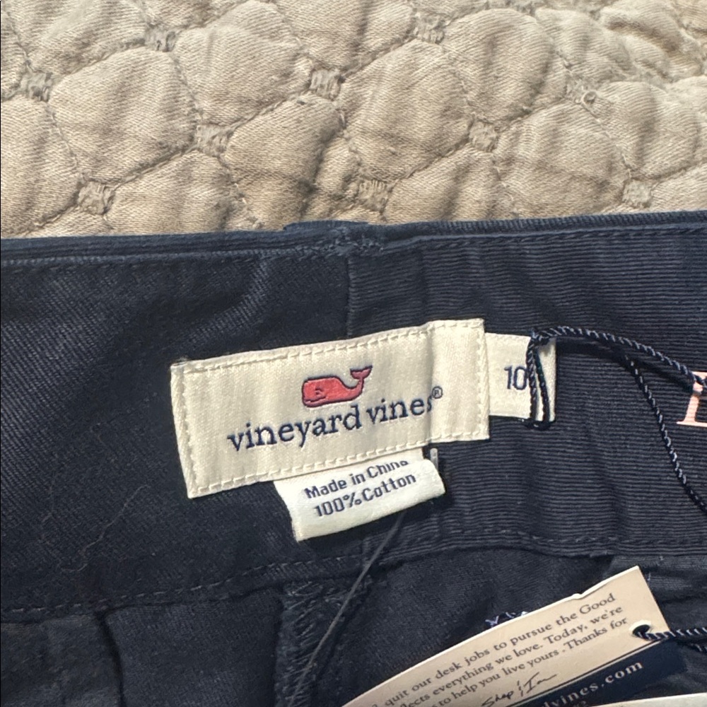 Vineyard Vines Navy Cotton Blend Women’s Shorts - Picture 3 of 4